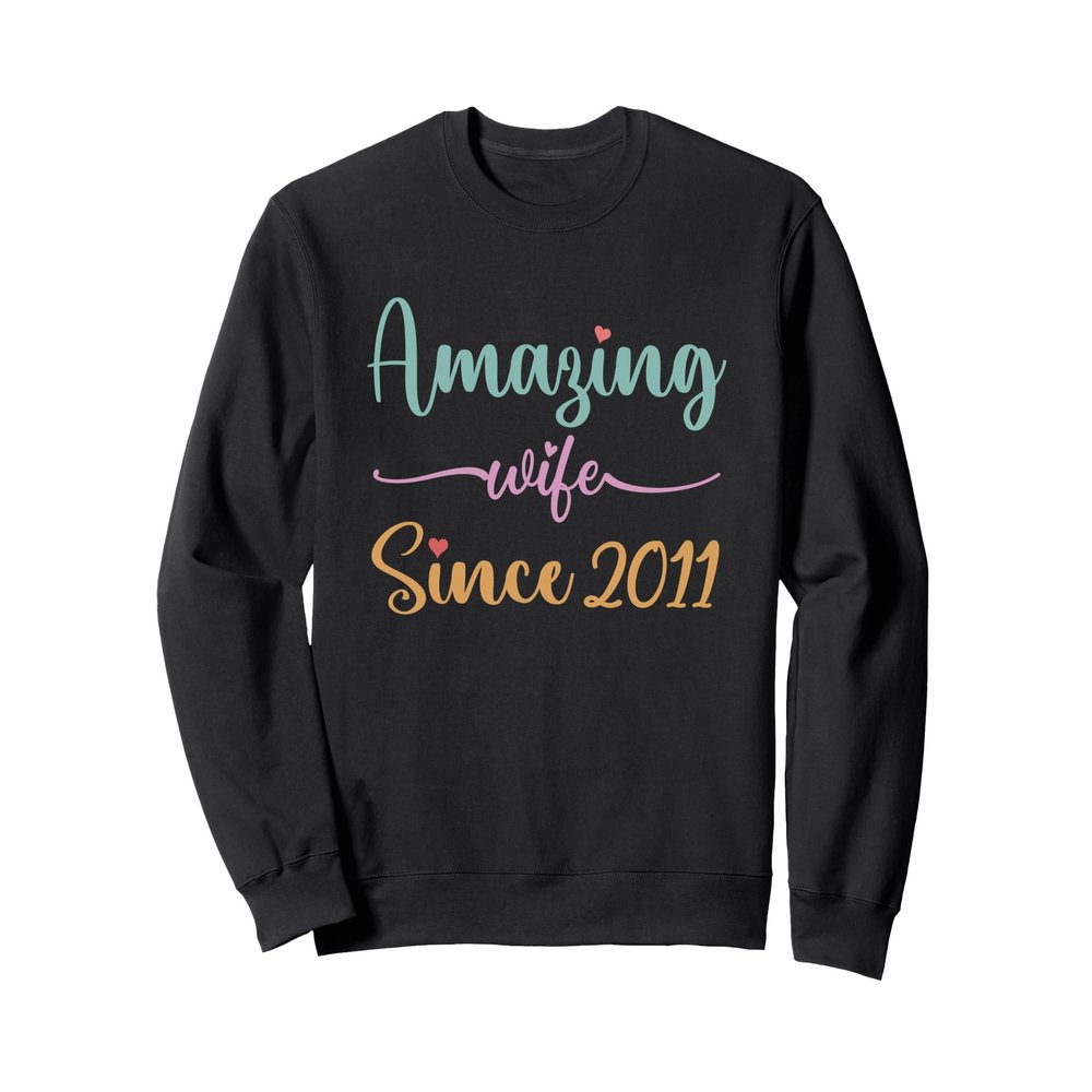 14th Wedding Anniversary For Her - Amazing Wife Since 2011 Sweatshirt