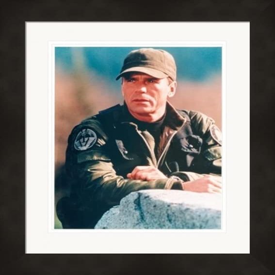 Autograph Warehouse 675475 Richard Dean Anderson Colonel Jack Oneil Stargate SG1 Art Print 8 x 10 in. Promotional Matted Framed 11 x 14 in. with The Framing Photo