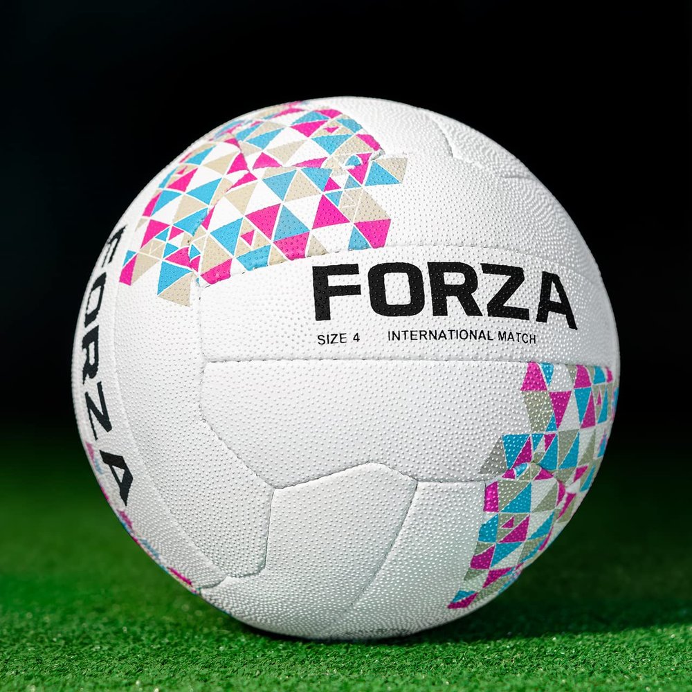 FORZA International Match Netball - Ball Size 4 & 5/Competition Netballs (Pack of 3, Ball Size 4)