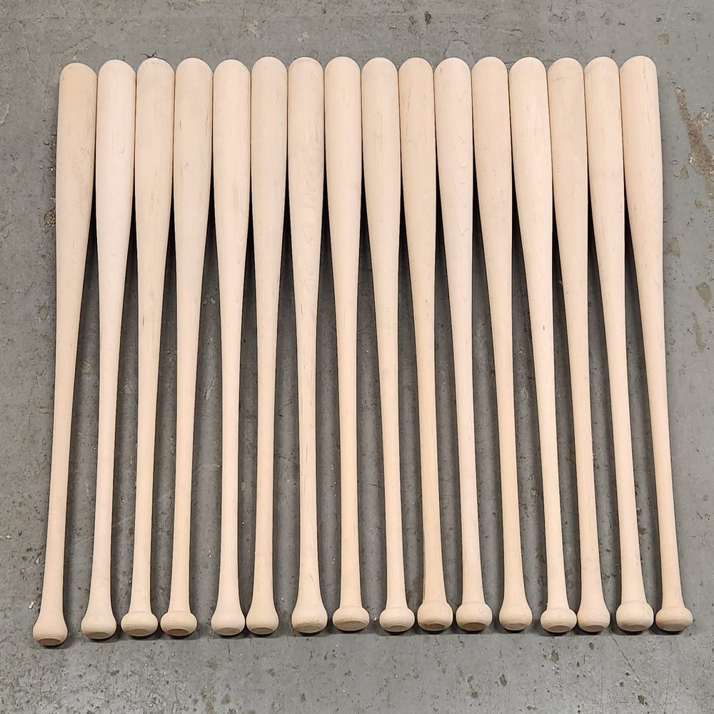 Wood Baseball Bats 16 Pack Maple Game Quality (33")