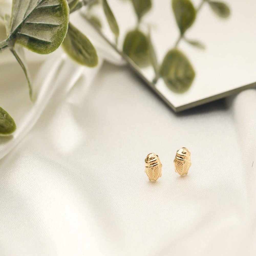 14K Solid Gold Lady Bug Small Stud Earrings - Gold Butterfly Backings Closure Model_X_Fashion-315