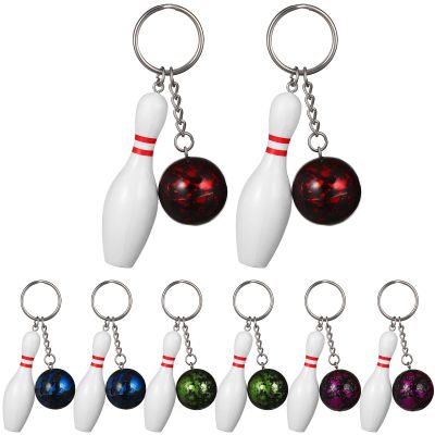 10CS Bowling Pins Keychain: Mini Bowling Ball Keychain Pendants Sport Party Favors Hanging s for Bag Charms Souvenir (Random Color)