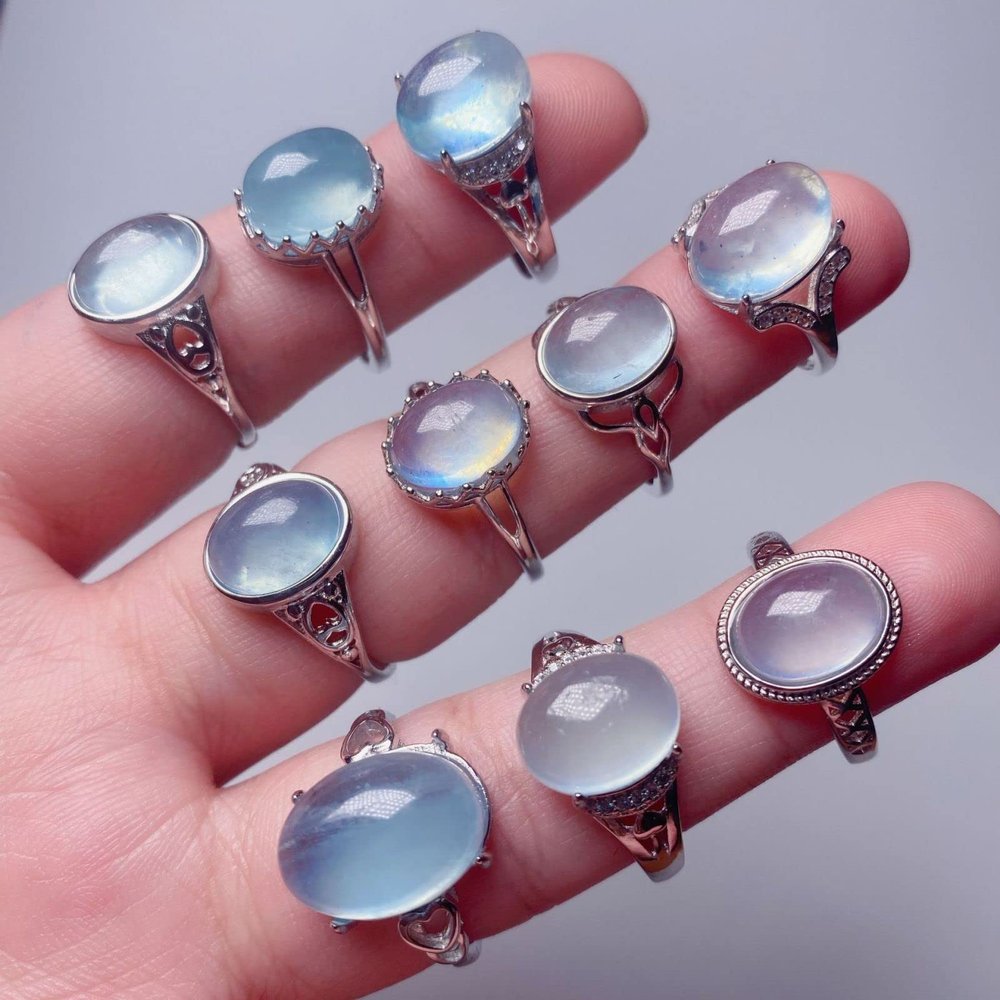 1PC Ladies Natural Crystal Ring Small Oval Real Stone Blue Quartz Clear Aquamarine Crystal Ring Adjustable,1PC Random Delivery