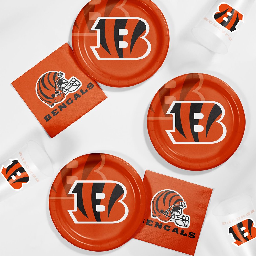 Trendware Cincinnati Bengals Tailgating Kit, Serves 8