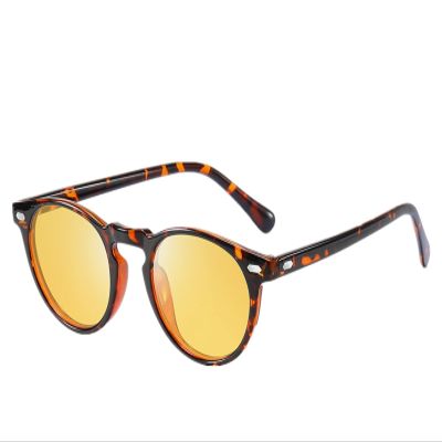 WIRUN Night Vision Glasses for Driving - Anti Glare Polarized UV400 Sunglasses Safety Eyewear for Men Women Cycling Fishing (Leopard)