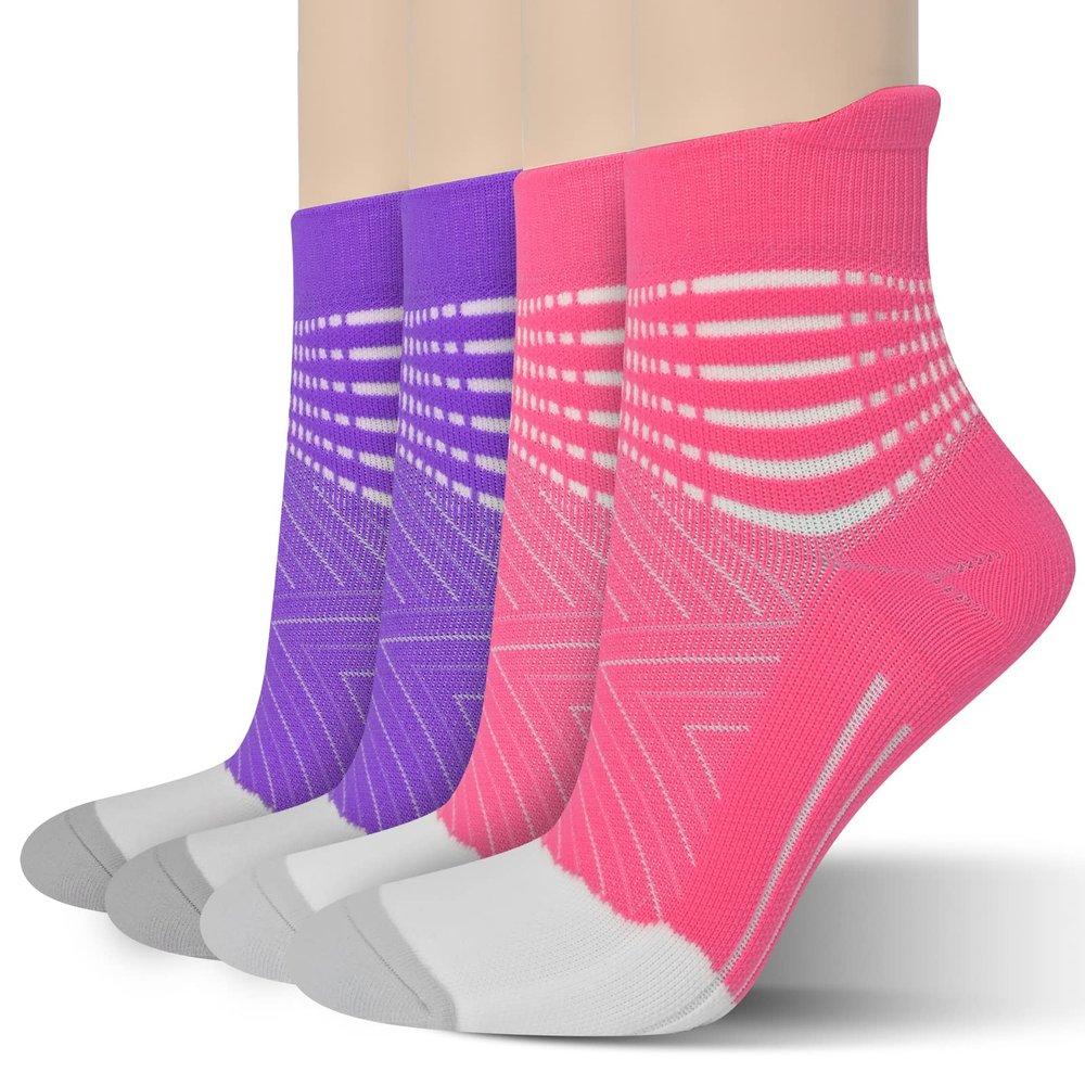 IRAMY Compression Ankle Support Running Socks Women Coolmax 2 Pairs Quarter Athletic Cushioned Plantar Fasciitis Socks