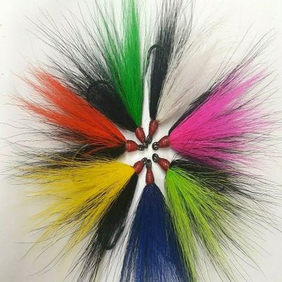 5 Dressed Bucktail Teaser Flies Ultra Point Hooks Bass Fluke Cod Plugs Rig red/Black 2/0