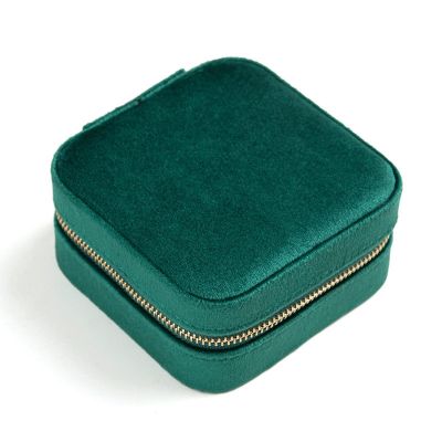 VILOGA Jewelry travel carry-on mirror square flannel accessories Dogger portable suede jewelry storage box 10 * 10 * 5 Green