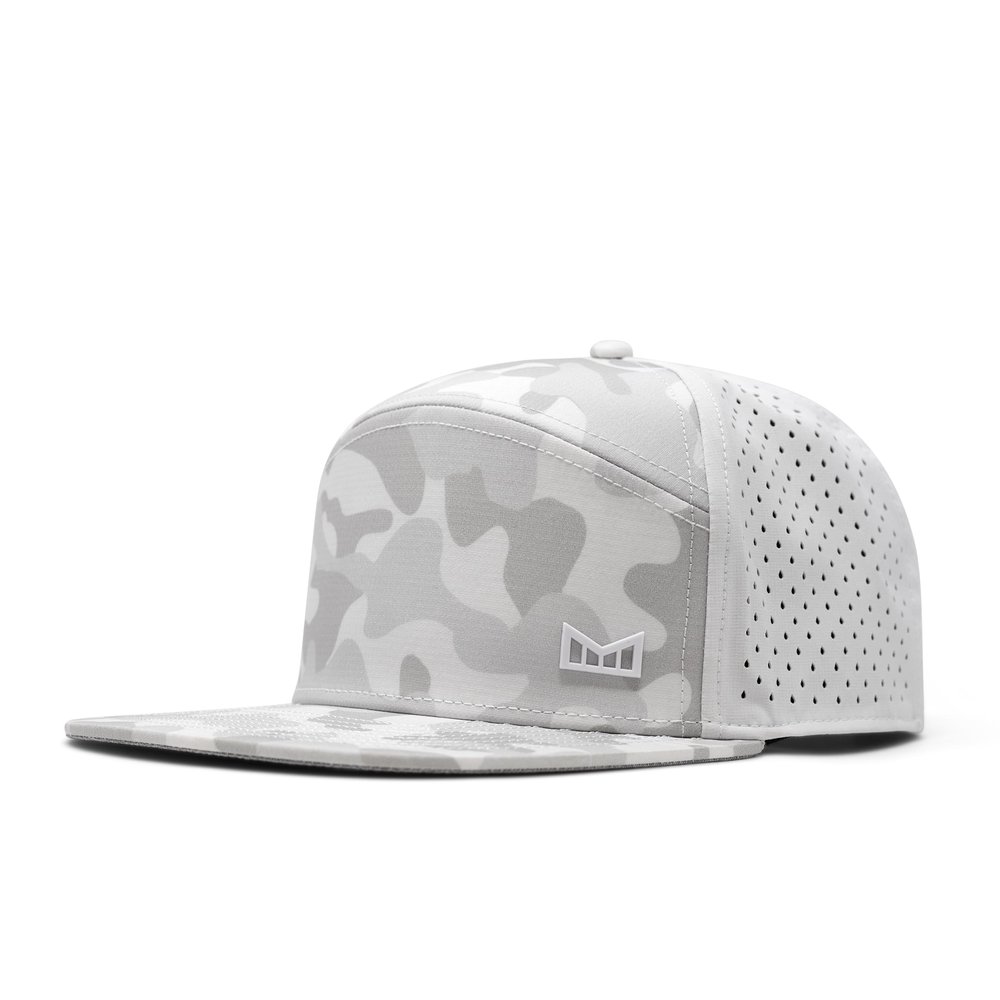 melin Trenches Icon Hydro, Snow Camo, Men's Performance Snapback Hats, Water-Resistant Fitted Flat Bill Baseball Caps for Men & Women, Golf, Running, or Workout Hat, Medium-Large