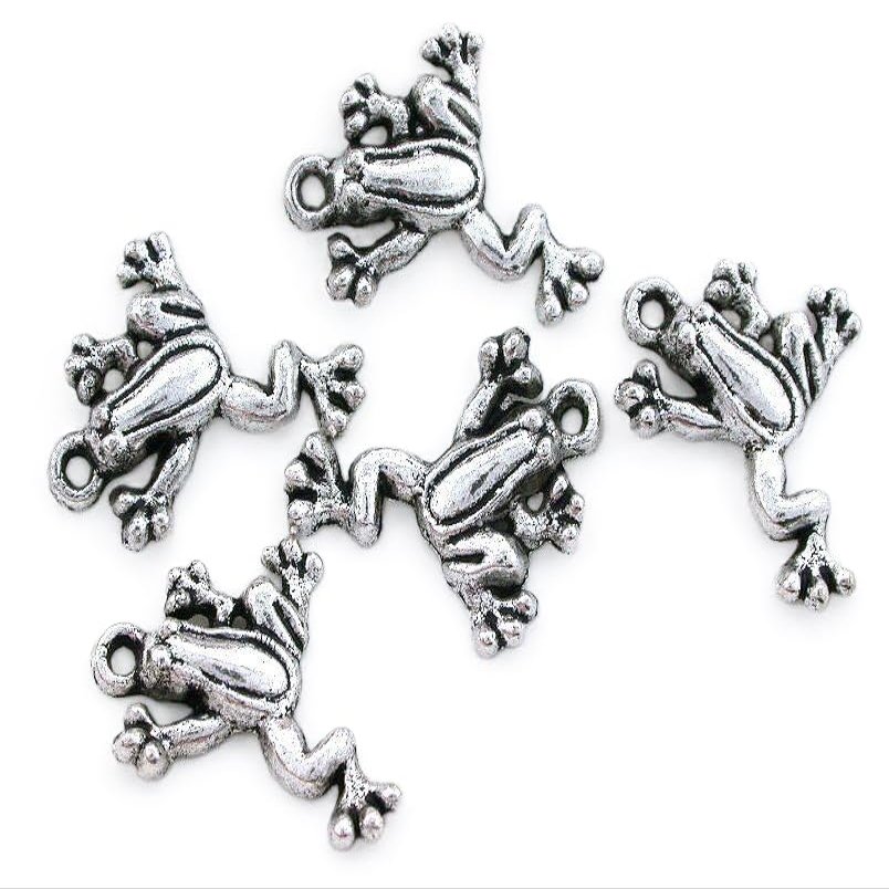 24 PEWTER SILVERPLATED FROG CHARM PENDANT CF61