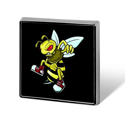 Angry Bee Square Badge Pin Brooches Recognition Button Badges for Hats Jackets Shirts Decor