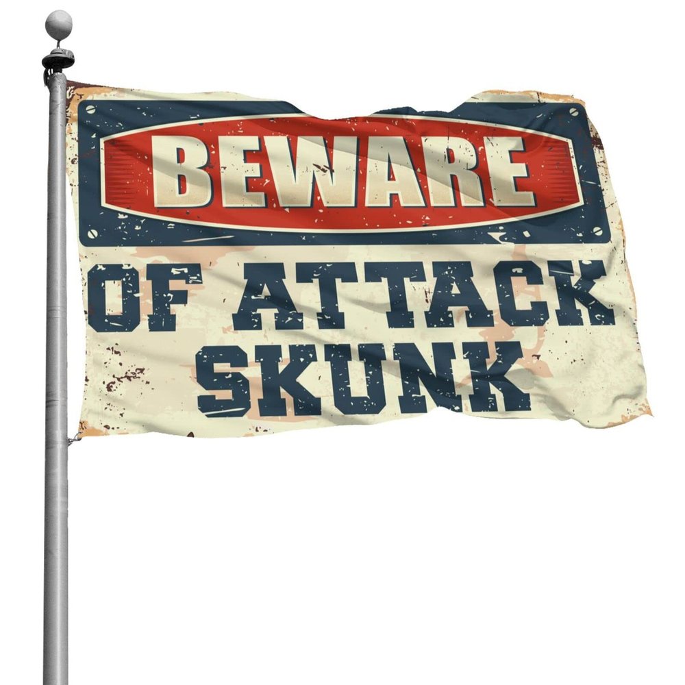 Bar Accessories Man Cave Beware Of Attack Skunk Flag Gym Flag College Posters For Guys (Size : 152X244CM)