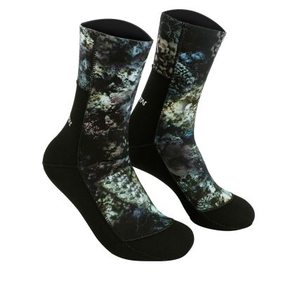 DIVESTAR Diving Neoprene Socks for Men Women,3MM Camouflage Wetsuit Socks Scuba Surf Beach Booties for Snorkeling Swimming Kayaking Sailing Canoeing (S,Camo-3mm)