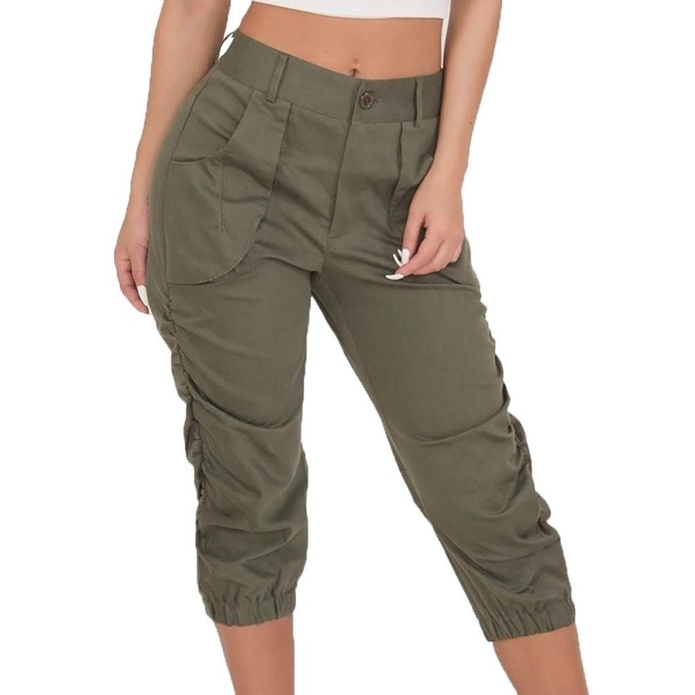 ERTUPE Women's Cargo Capris Hiking Pants Lightweight Quick Dry Outdoor Athletic Travel Casual Loose Comfy Cute Pockets