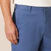 Amazon Essentials Men's Classic-Fit 7" Comfort Stretch Chino Shorts, Dark Blue, 34 view 4