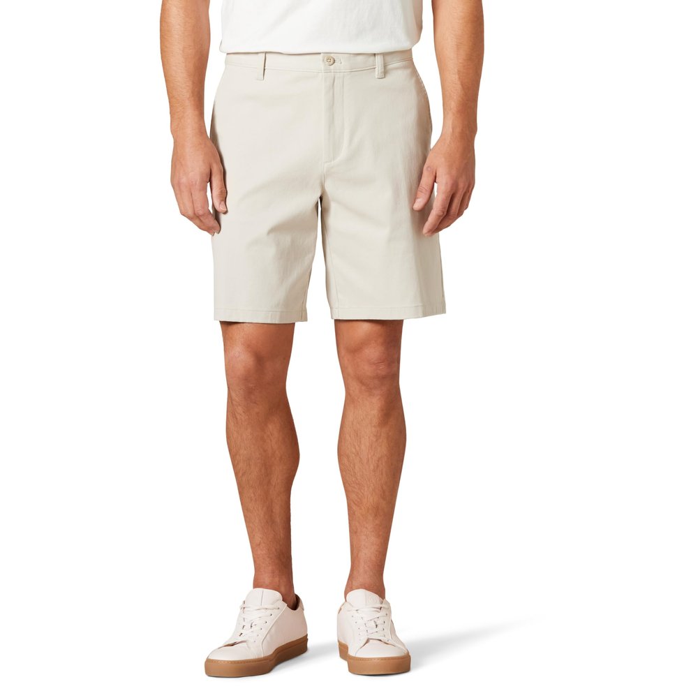 Amazon Essentials Men's Classic-Fit 9" Comfort Stretch Chino Shorts, Stone, 30