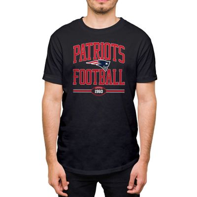 Hybrid Sports NFL Football Arch - Men's and Women's Short Sleeve T-Shirt - Size Medium New England Patriots - Black