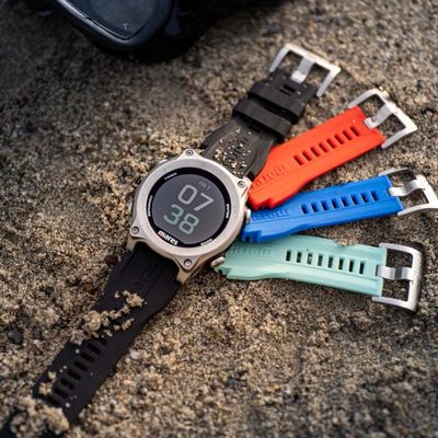 Mares Sirius Strap Kit | Interchangeable Straps for the Sirius Scuba Diving Computer | Underwater, Snorkeling, Black