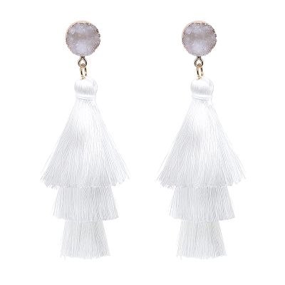 Boho Statement tassel earrings for women Clip On Drop Earrings feather earrings Non Piercing Jewelry for women dangling fringe earrings vacation beach earrings bride earrings bachelorette for women costume prom earrings jewelry-White