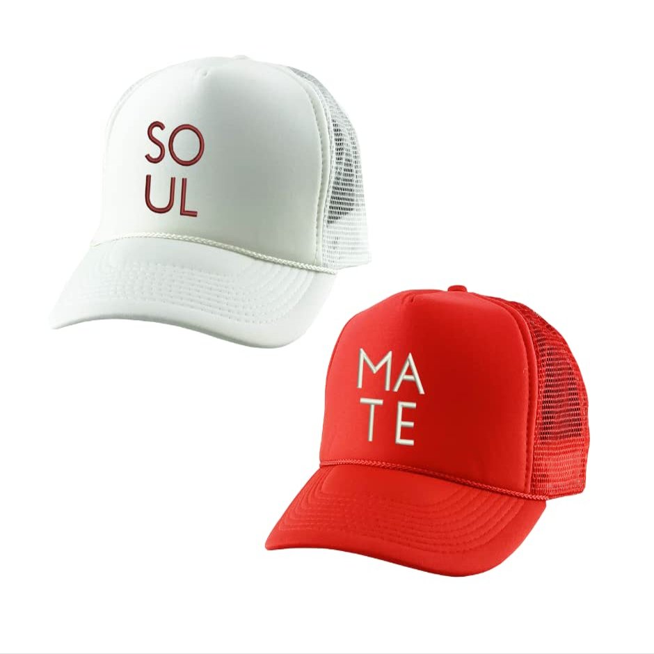 ALLNTRENDS Soulmate 2 Pcs Embroidered Trucker Hat for Couples (Red-White)