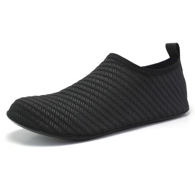 CHUUMEE Water Shoes Barefoot Water Socks Quick Dry Non-Slip Shoes for Beach Swimming Pool River Boating Surf Men (3,6.5)