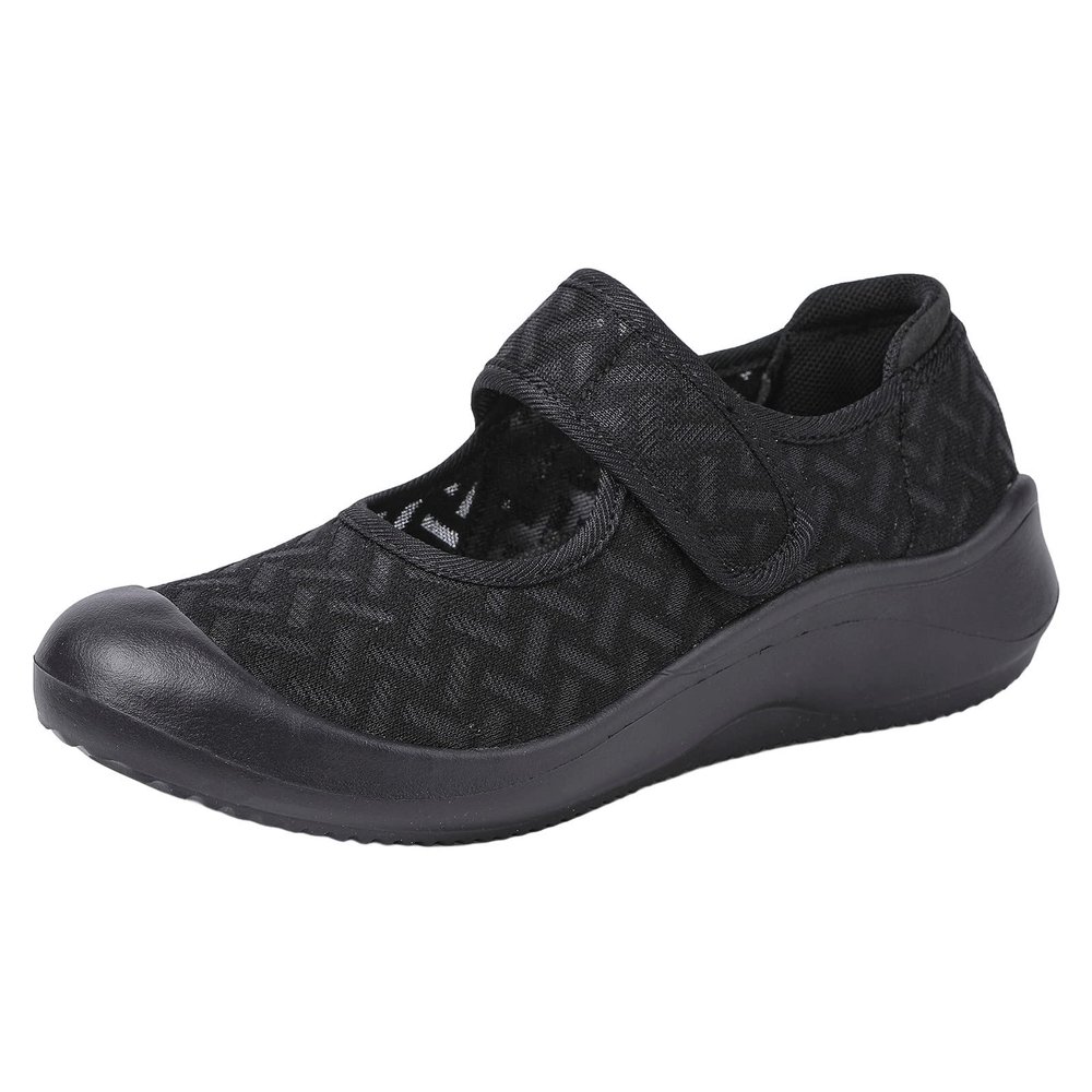 Ladies Summer Fashion Lightweight Casual Breathable Solid Color Anti Slip Soft Bottom Comfortable Women Causal Shoes (Black, 9)