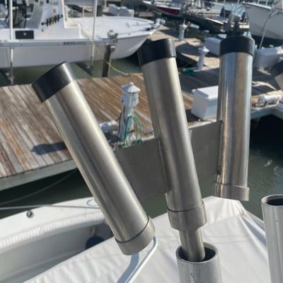 3 Rod Fishing Pole Holder