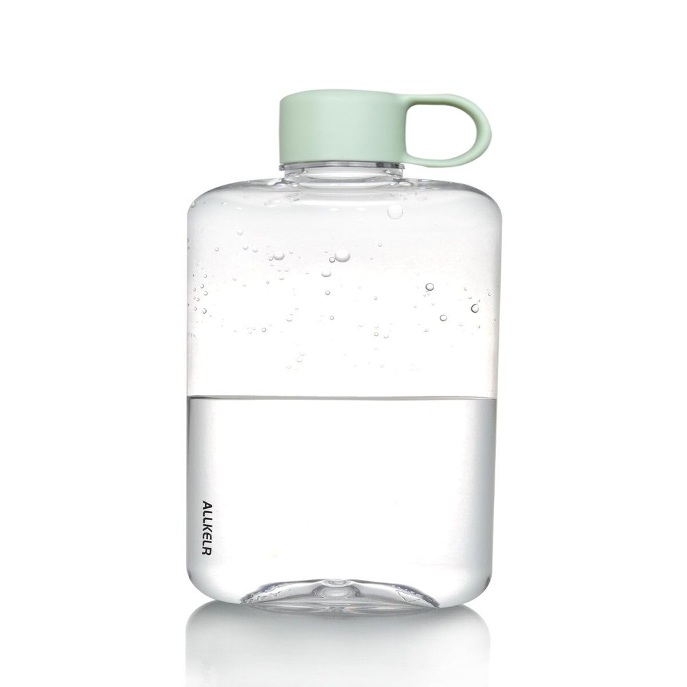 ALLKELR Portable Flat Water Bottle, BPA Free Tritan Plastic Travel Water Bottle for Camping, Fitness, Outdoor Sports, Fits Purse and Pocket (Green, 16.9 oz)