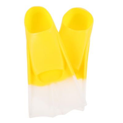 BESPORTBLE 2pcs Silicone Swimming Flippers for Adults Lightweight Training Fins for Snorkeling and Diving Non-deformable Design for Swimming Enthusiasts