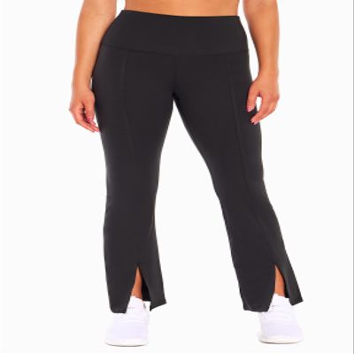 Zobha Women's Standard Daily Ultra High Rise Slit Front Flare Pant, Black, Small