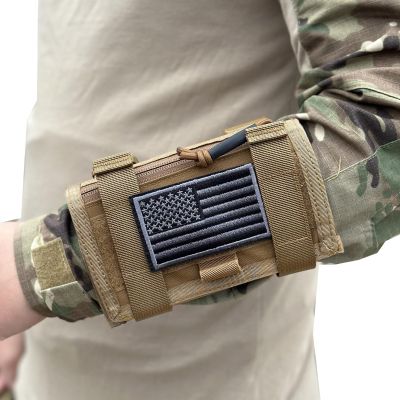 Tactical Arm Sleeve Map Pouch Case Documets Holder Wrist Case Wrist Map Holder QB Wristband Map Case Military Arm PouchTactical USA Flag Patch (Coyote Brown)