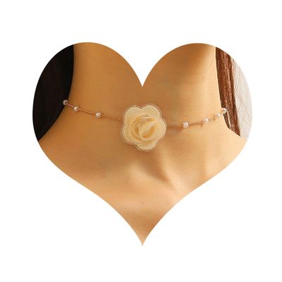 Bethynas Vintage Flower Choker Necklace with Baroque Pearl Handmade Rose Floral Sexy Plated Collar Neck Chain Bridal Party Neck Jewelry for Women (Ivory)