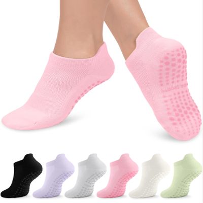 Aoliks Pilates Socks with Grips for Women, Ankle Yoga Socks for Ballet Barefoot Workout Athletic Sock, Gift for Women