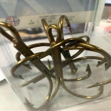 5PK MUSTAD 3551-BR-10/0 Classic Saltwater Treble HOOK-BRONZE-5PCS