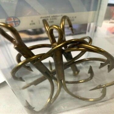 5PK MUSTAD 3551-BR-10/0 Classic Saltwater Treble HOOK-BRONZE-5PCS