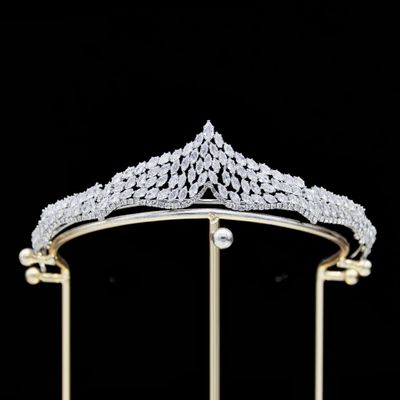 Cubic Zirconia Bridal Crowns for Women Small CZ Prom Party Wedding Tiaras Girls Headwear Crystal Princess Headpiece Silver Gold Hair Jewelry for Quinceanera Pageant Costume Birthday Gift (Silver)