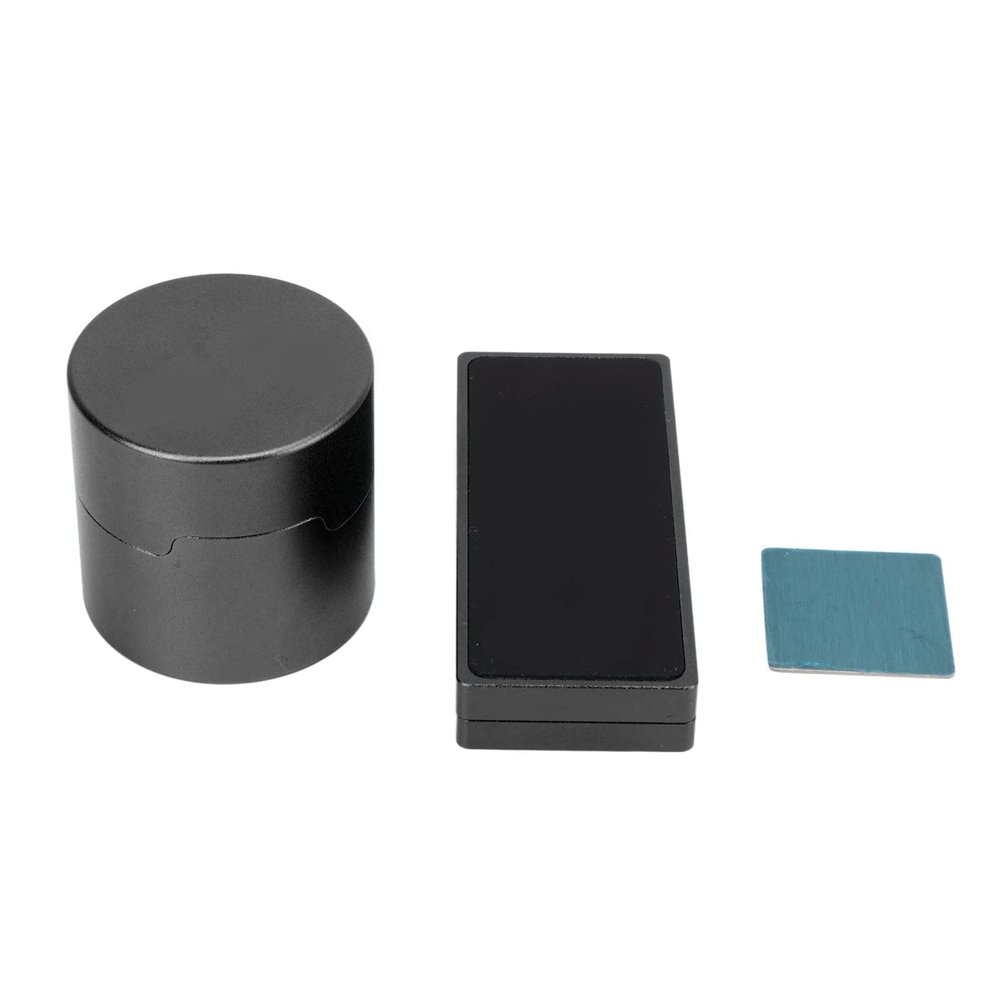 Sempoda Pool Billiard C ue Chalk Holder Pocket Magnetic Aluminium with Replacement Metal Pads & Belt Clips Billiard C ue Chalk Box Snooker for Billiard C ue Snooker Accessory(Black)