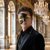 Thmyo Half Face Mens Phantom Of The Opera Vintage Design Venetian Carnival Masquerade Mask (Black & gold) view 4