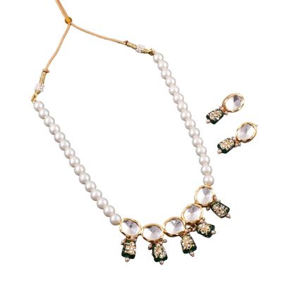 Indian Bollywood Pearl Beaded Bridal Piece Gold Plated Kundan With Painting Tumbled Women Choker Necklace Set (Green)