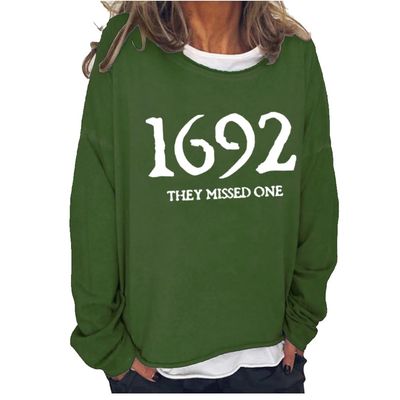 1692 They Missed One Womens 1692 They Missed One Sweatshirt Shirt Halloween Hoodies For Women 1692 They Missed One Shirt Fun Vintage Graphic Tee Funny Crewneck Womens Halloween Sweatshirt Green
