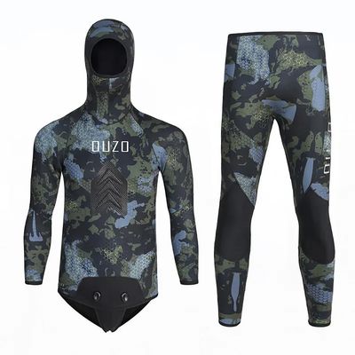 5MM Neoprene Spearfishing Wetsuit with Hooded, 2 Pieces Camouflage Hunting Diving Suit with Loading Chest Pad for Cool Water Freediving Snorkeling Swimming,Green,XXL