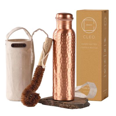 AVA DESIGNZ CLEO HOME 100% Pure Copper Water Bottle for Drinking, 32 Oz Large Hammered Ayurvedic Copper Bottle with Canvas Bag & Cleaning Brush, Leak-Proof Water Vessel