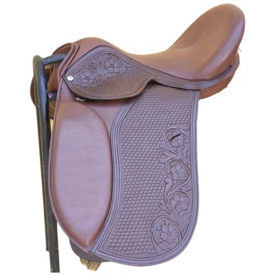 AHS us Leather Dressage Treeless Saddle for Horse, Padded with Cow Soft Leather. (18", Brown)