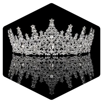 Tiara for Women, Crystal Queen Crowns, Rhinestone Princess Tiaras, Royal Hair Accessories Perfect for Birthday Decorations, Wedding Brides, and Halloween Cosplay (Silver)