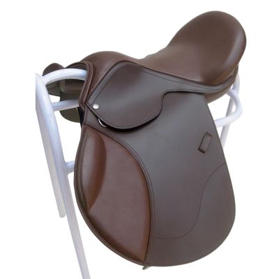 AHS us Designer Pannel Jumping Treeless Saddle with Adjustable Girthing Strap and Knee Blocks (17", Brown)