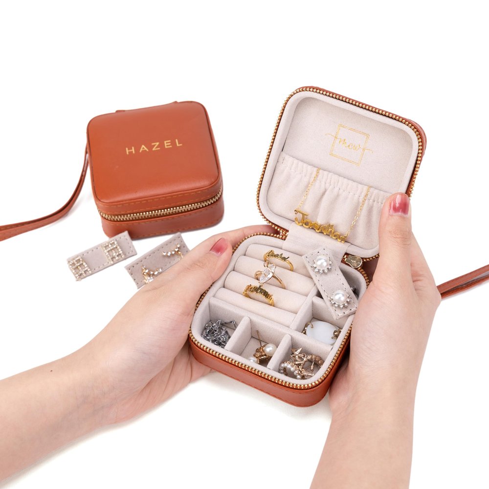 Angelina's Palace Personalized Jewelry Case with Name Engraved,Custom Leather Travel Jewelry Organizer Box for Rings,Earrings,Necklaces,Birthday Bridesmaid Gift For Women