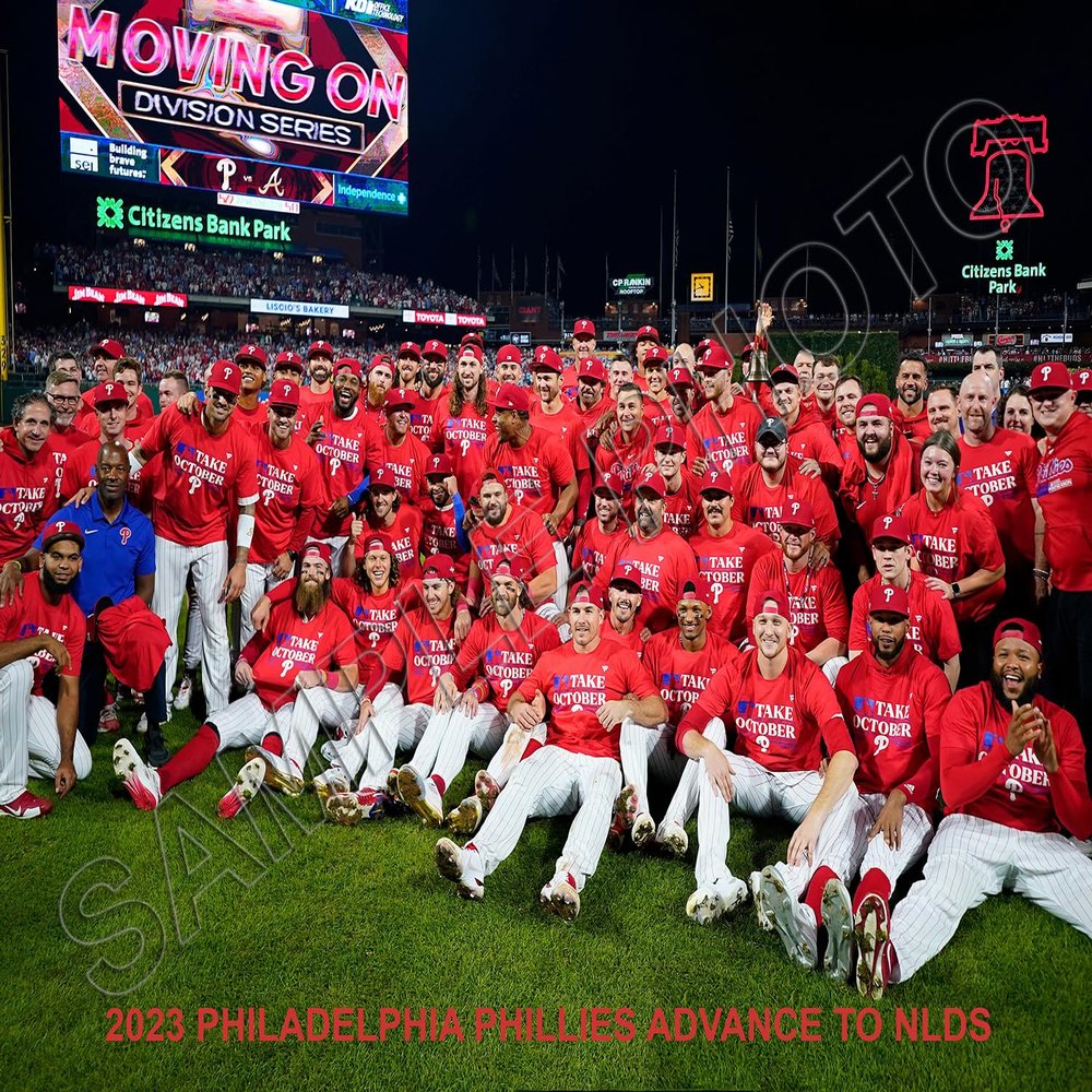 SPORTSPHOTOSUSA 2023 Philadelphia Phillies Celebrate Advancing To NLDS 8x10 Team Photo