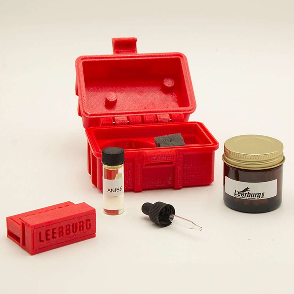Leerburg 1 Odor Scent Work Kits - Earth Magnetic Odor Box - Anise, Clove, Cypress, Myrhh, Pine, Sweet Birch, Vetiver, Wintergreen, No Odor (Red)