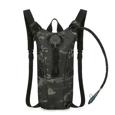 3L Hydration Pack, Oxford Cloth Backpack, Waterproof Adjustable Water Bladder Backpack Ultrarunning Hydration Bag for Hiking Trekking and Cycling(Camo)