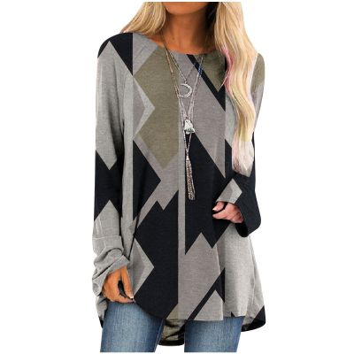 Womens Tunics or Tops to Wear with Leggings Long Sleeve Loose Fit Fall Clothes Crewneck Gradient Comfy Shirts Blouses